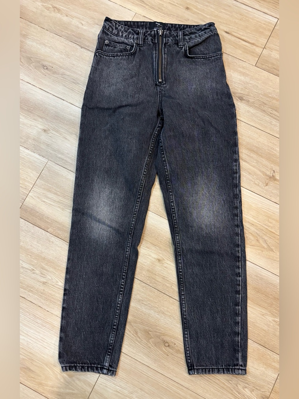 KSUBI Jeans Womens 25 Arrow Jean Throw Black High Rise Tapered Leg Ankle Zipper